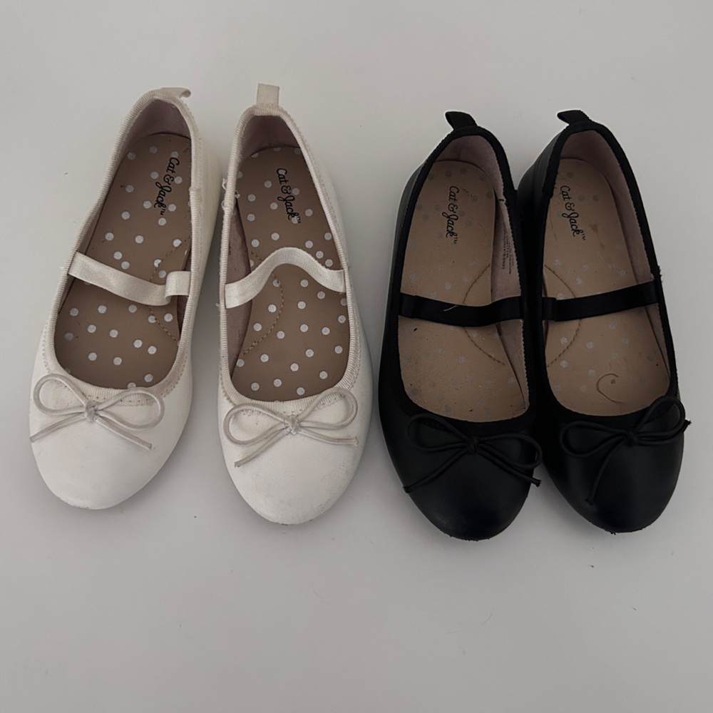 Cat & Jack Girls' Mary Jane Flats in Black and White Duo